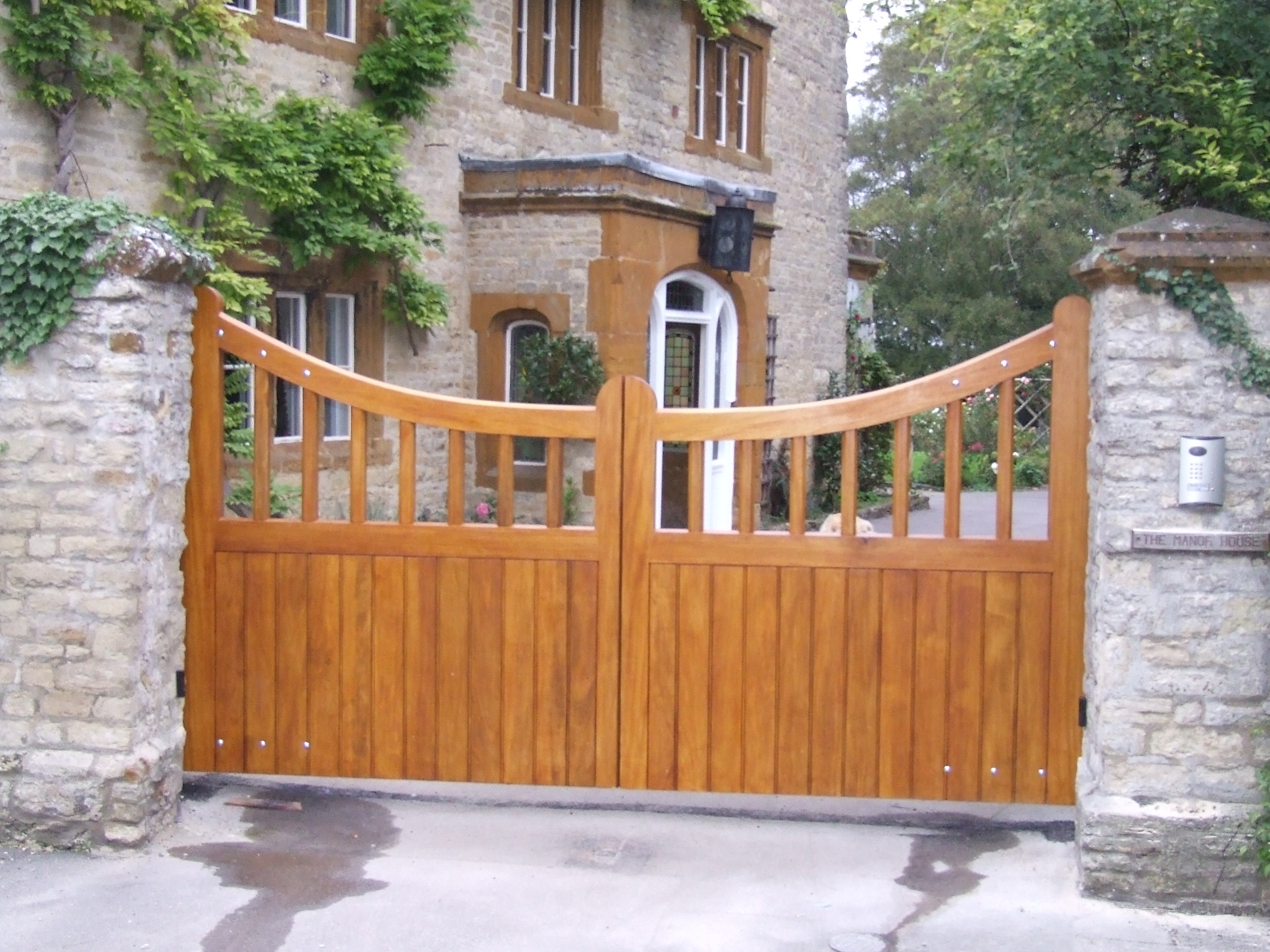 Wooden Swing Gates » Residential & Commercial Electric Gates AGD Systems
